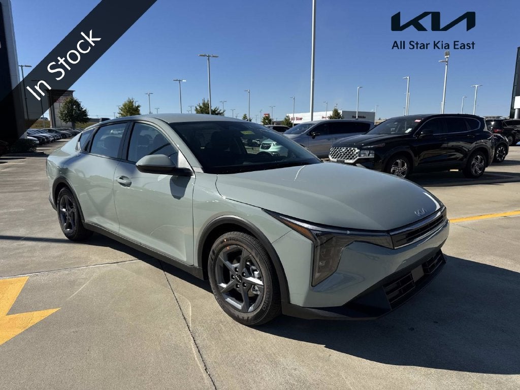 2027 Kia K4 LXS