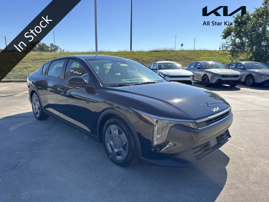 2027 Kia K4 LX
