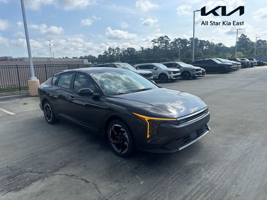 2026 Kia K4 EX